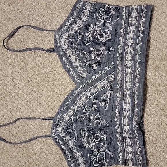 American Eagle Outfitters Other - American Eagle embroidered bra floral crop top